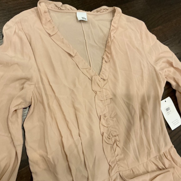 IRIS & INK PINK RUFFLED DRESS - Picture 5 of 8